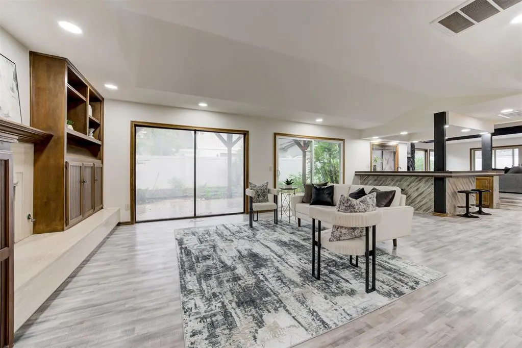 Photo 11 — 3021 Raintree Road, Oklahoma City, OK 73120