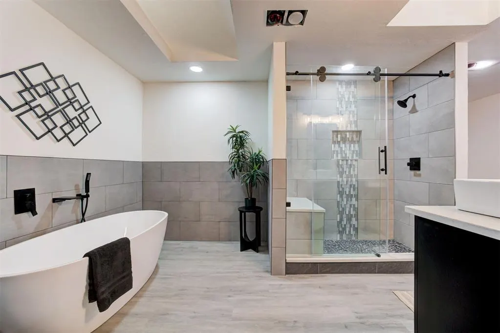 Photo 28 — 3021 Raintree Road, Oklahoma City, OK 73120