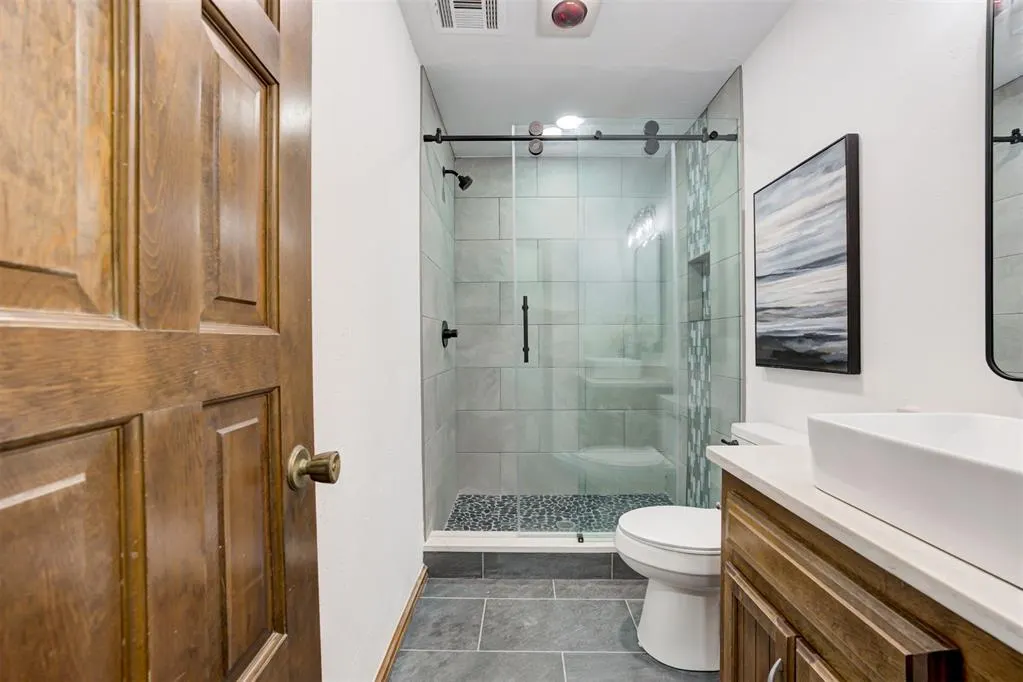 Photo 38 — 3021 Raintree Road, Oklahoma City, OK 73120