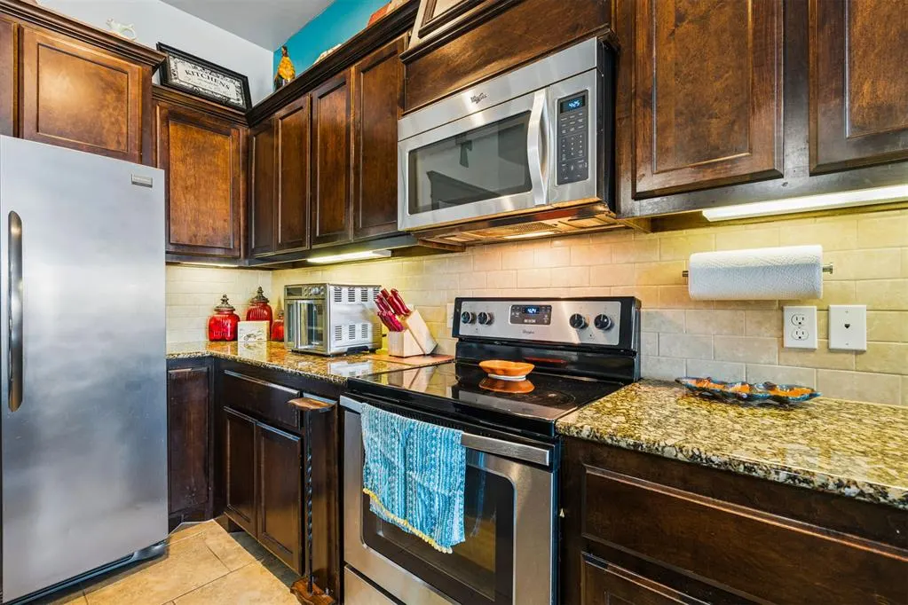 Photo 16 — 17104 Cadiz Court, Oklahoma City, OK 73170