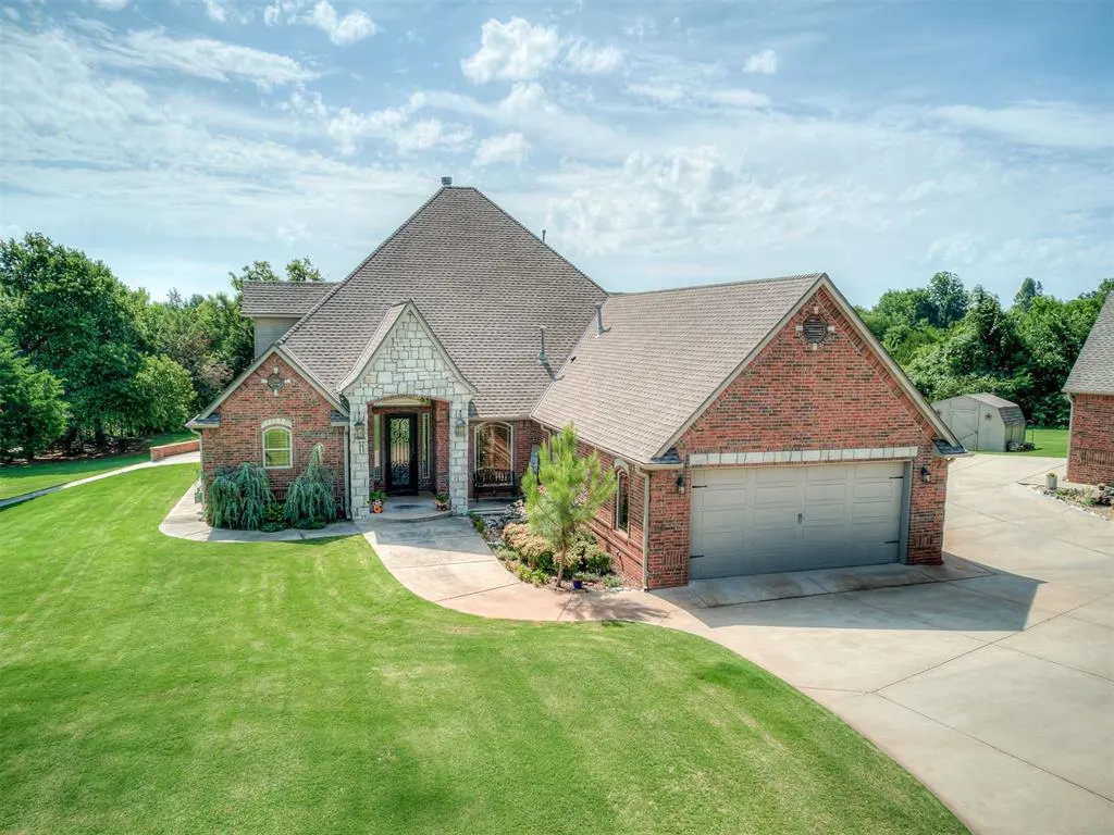 Photo 3 — 530 Westwind Drive, Newcastle, OK 73065