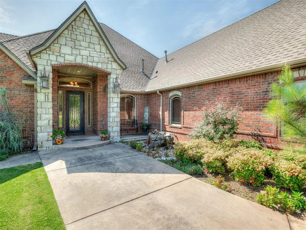 Photo 4 — 530 Westwind Drive, Newcastle, OK 73065