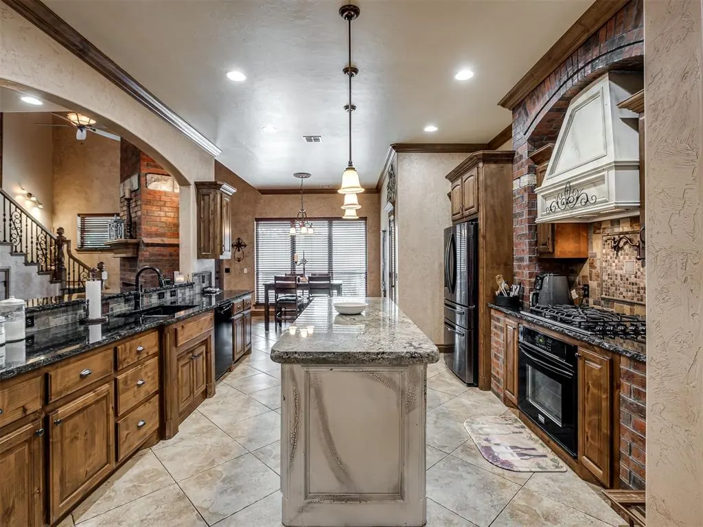 Photo 12 — 530 Westwind Drive, Newcastle, OK 73065