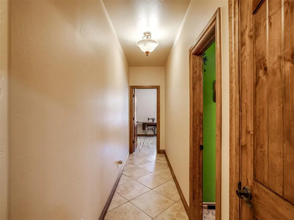 Photo 18 — 530 Westwind Drive, Newcastle, OK 73065