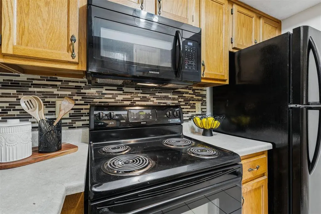 Photo 12 — 11525 N Meridian Avenue 131, Oklahoma City, OK 73120