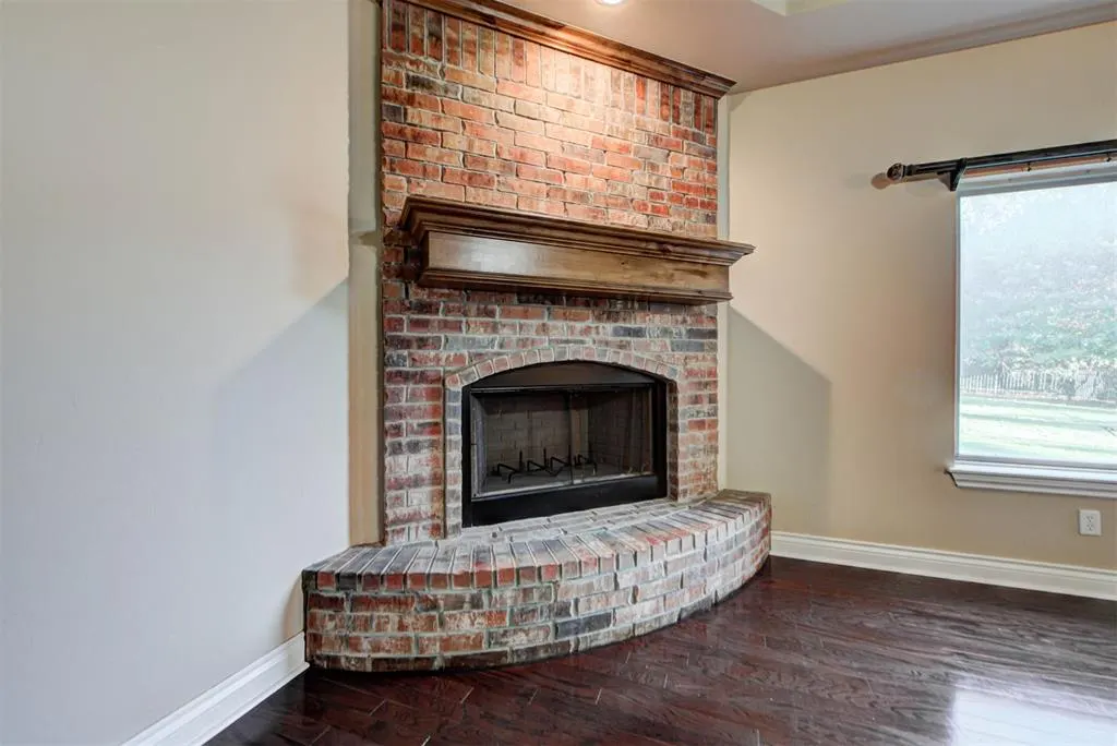 Photo 9 — 3800 Woodridge Trail, Edmond, OK 73034