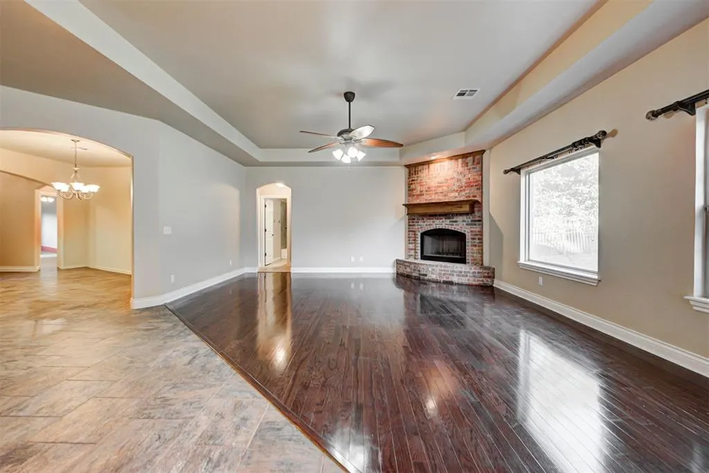 Photo 10 — 3800 Woodridge Trail, Edmond, OK 73034