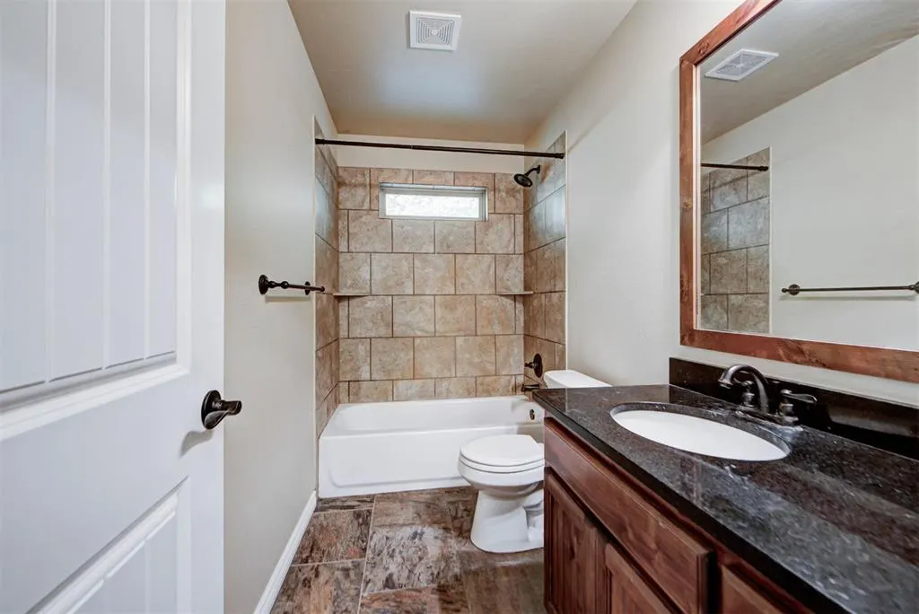 Photo 41 — 3800 Woodridge Trail, Edmond, OK 73034