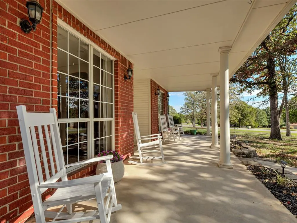 Photo 5 — 4100 S Fawn Meadow Drive, Harrah, OK 73045