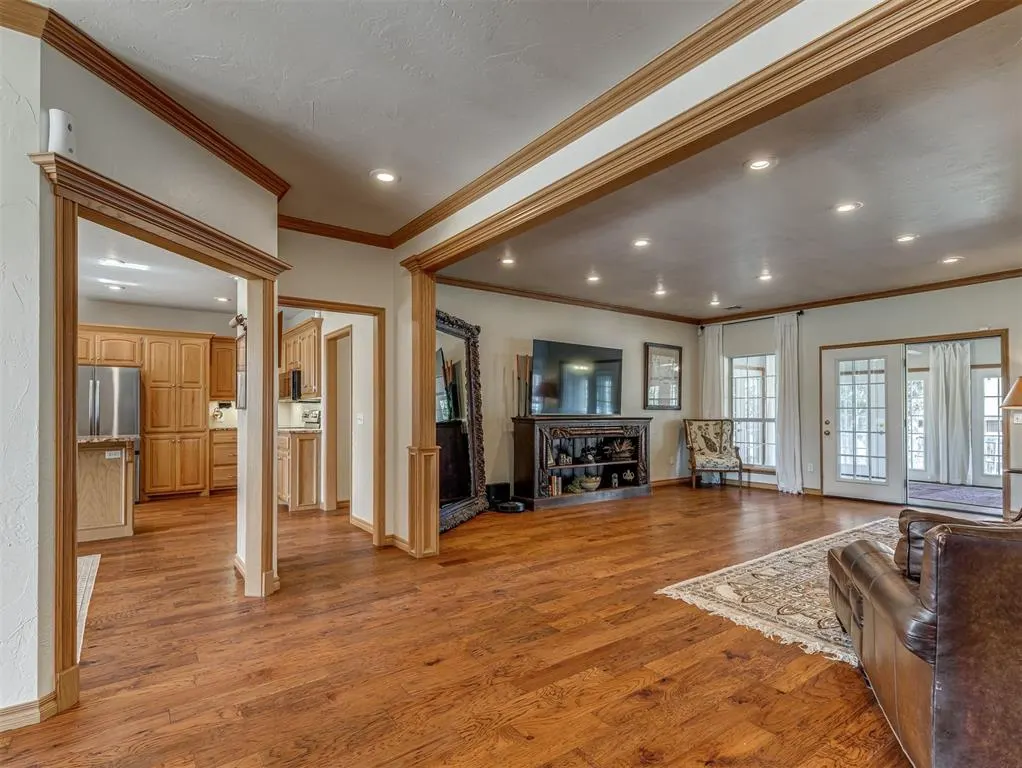 Photo 8 — 4100 S Fawn Meadow Drive, Harrah, OK 73045