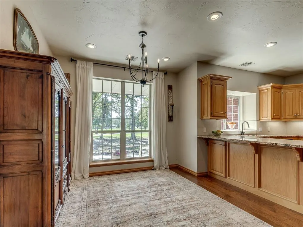 Photo 16 — 4100 S Fawn Meadow Drive, Harrah, OK 73045