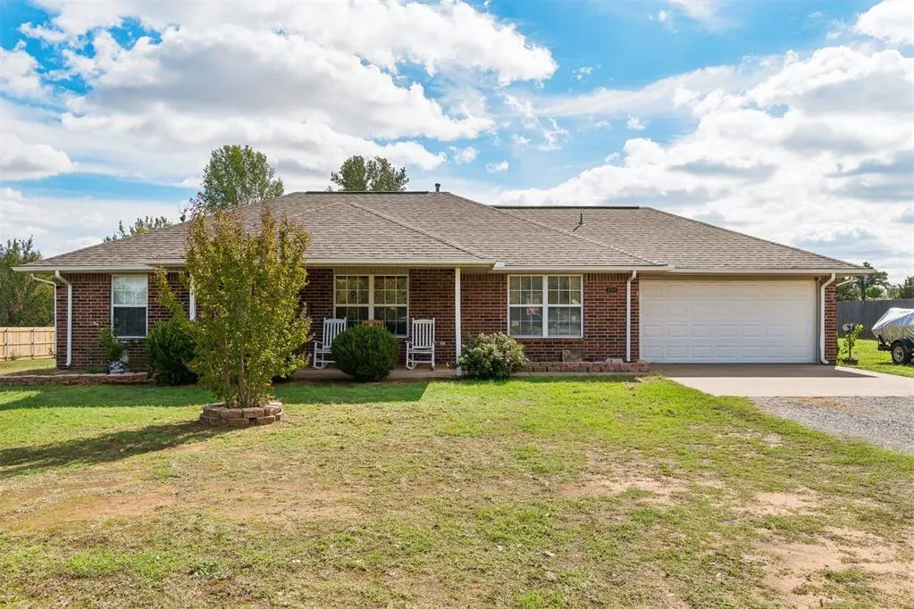 Front exterior — 2387 Holden Lane, Blanchard, OK 73010