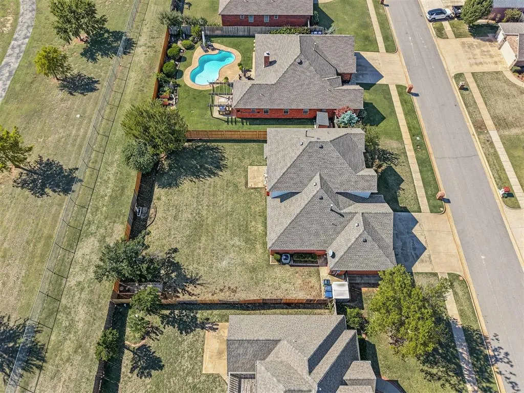 Photo 39 — 7412 NW 111th Street, Oklahoma City, OK 73162