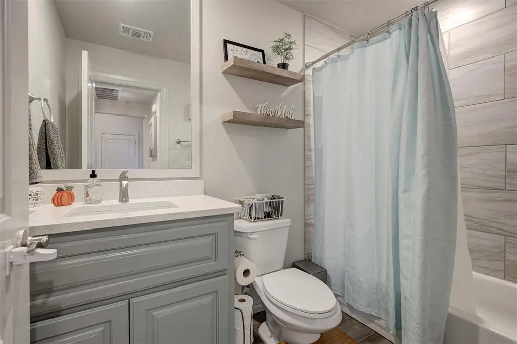 Photo 33 — 821 Halley Drive, Moore, OK 73160
