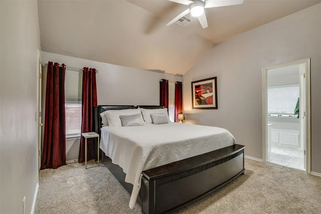 Photo 13 — 664 SW 160th Street, Oklahoma City, OK 73170