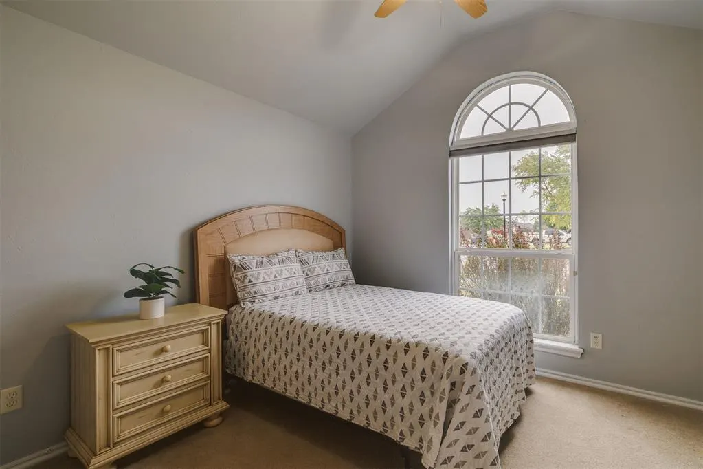 Photo 19 — 664 SW 160th Street, Oklahoma City, OK 73170