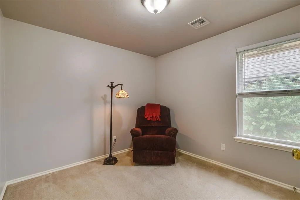 Photo 23 — 664 SW 160th Street, Oklahoma City, OK 73170