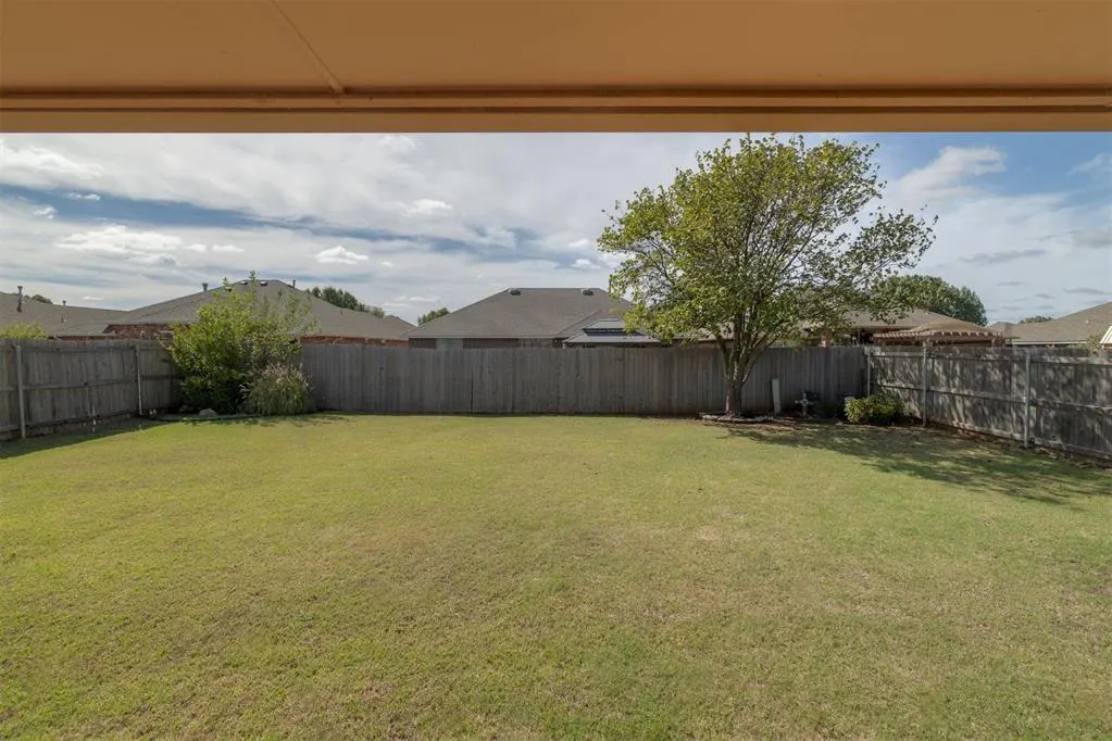 Photo 27 — 664 SW 160th Street, Oklahoma City, OK 73170
