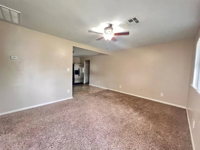 Photo 2 — 740 SW 4th Place, Moore, OK 73160