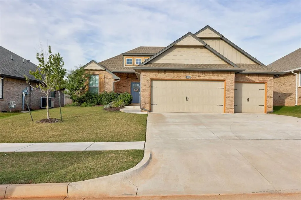 Front exterior — 3209 Poppey Lane, Edmond, OK 73012