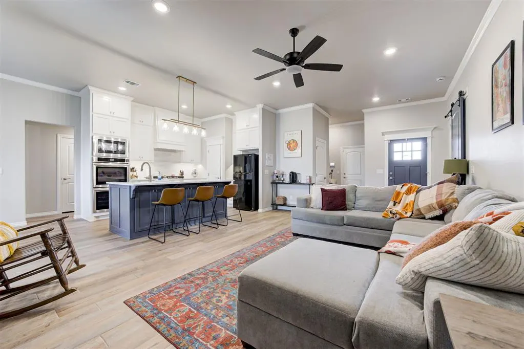 Photo 4 — 3209 Poppey Lane, Edmond, OK 73012