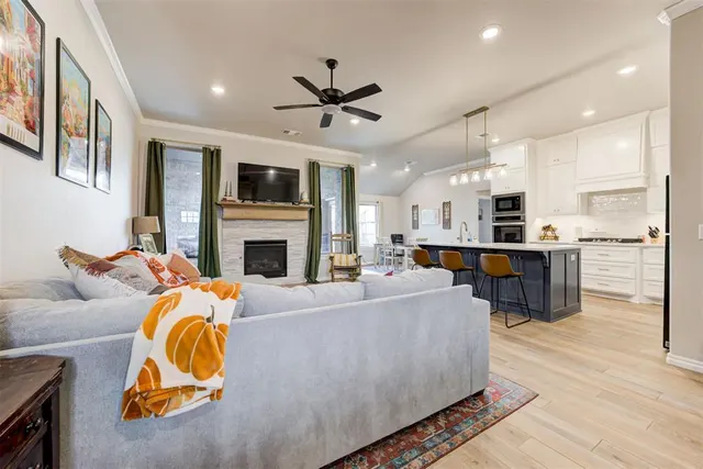 Photo 5 — 3209 Poppey Lane, Edmond, OK 73012