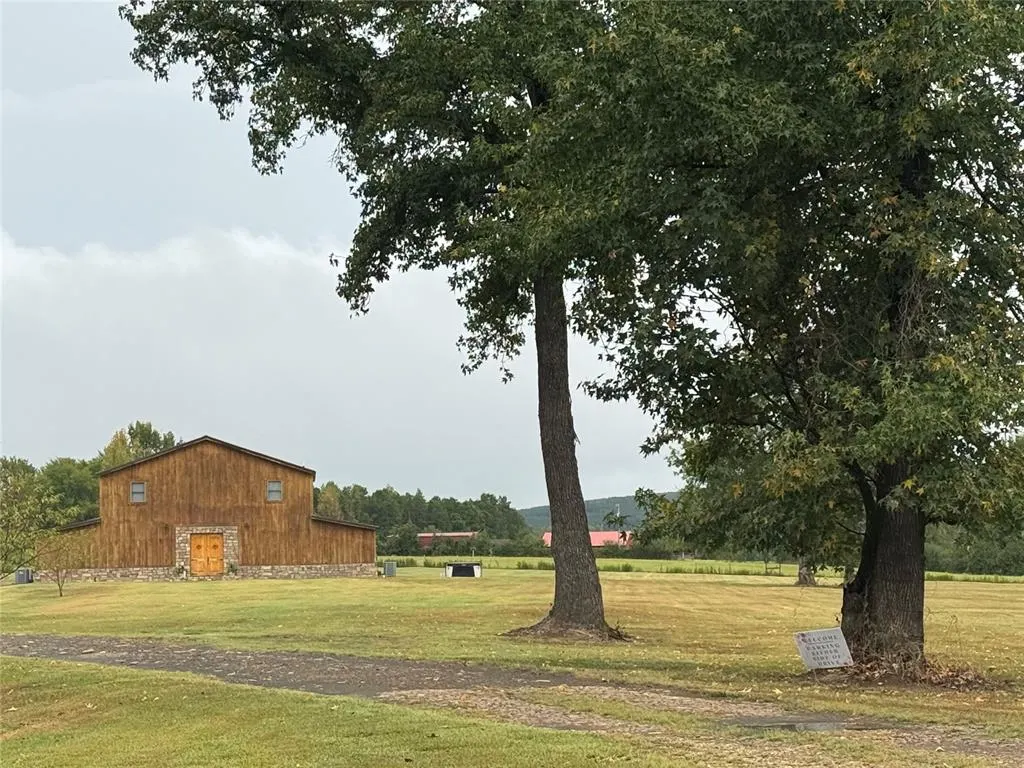 Photo 33 — 23142 Zafra Road, Smithville, OK 74957