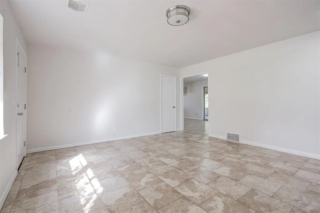 Photo 9 — 4409 NW Liberty Street, Oklahoma City, OK 73107
