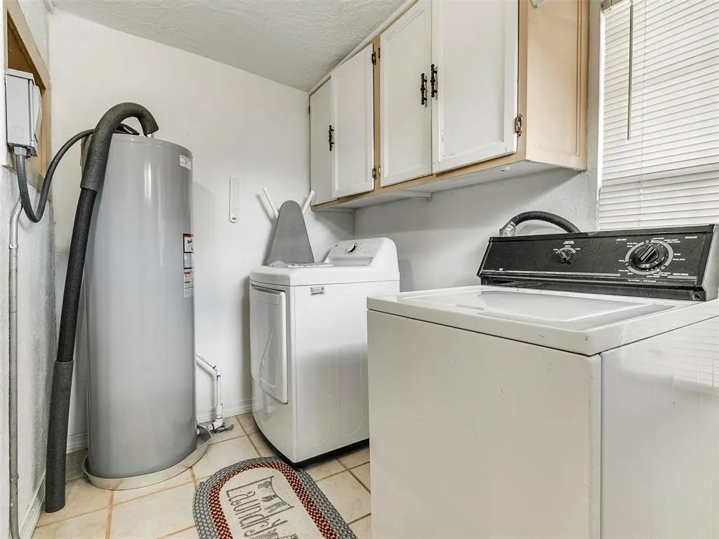 Photo 21 — 1327 S 16th Street, Chickasha, OK 73018