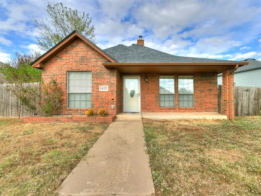 Front exterior — 1423 SW 24th Street, Moore, OK 73170