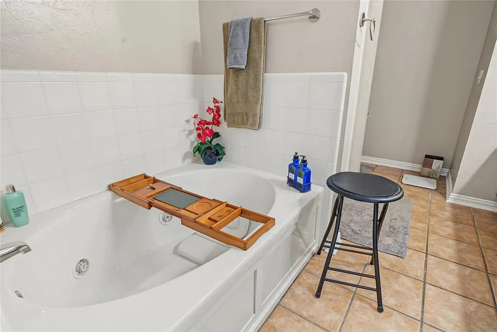 Photo 19 — 3525 NW 116th Terrace, Oklahoma City, OK 73120