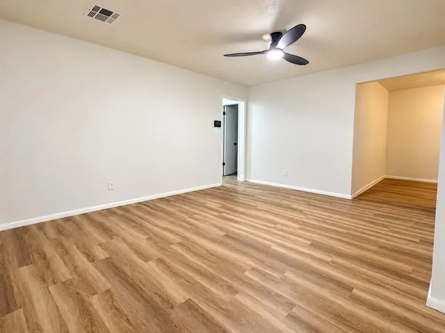 Photo 4 — 1605 Melinda Lane, Oklahoma City, OK 73130