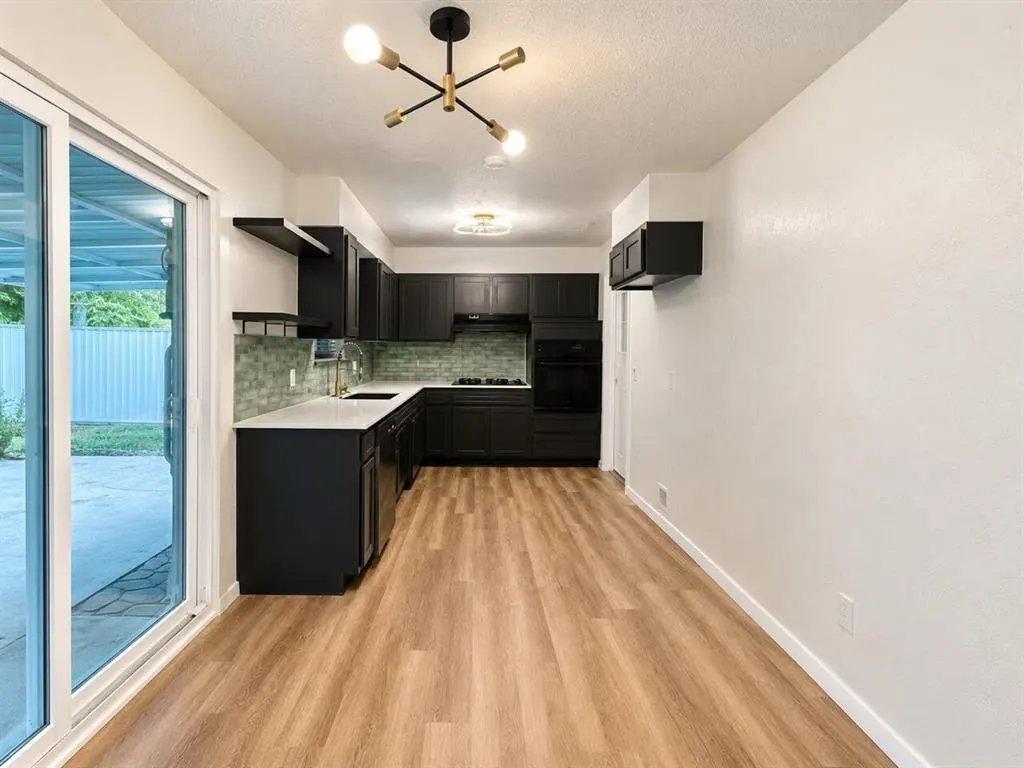 Photo 5 — 1605 Melinda Lane, Oklahoma City, OK 73130