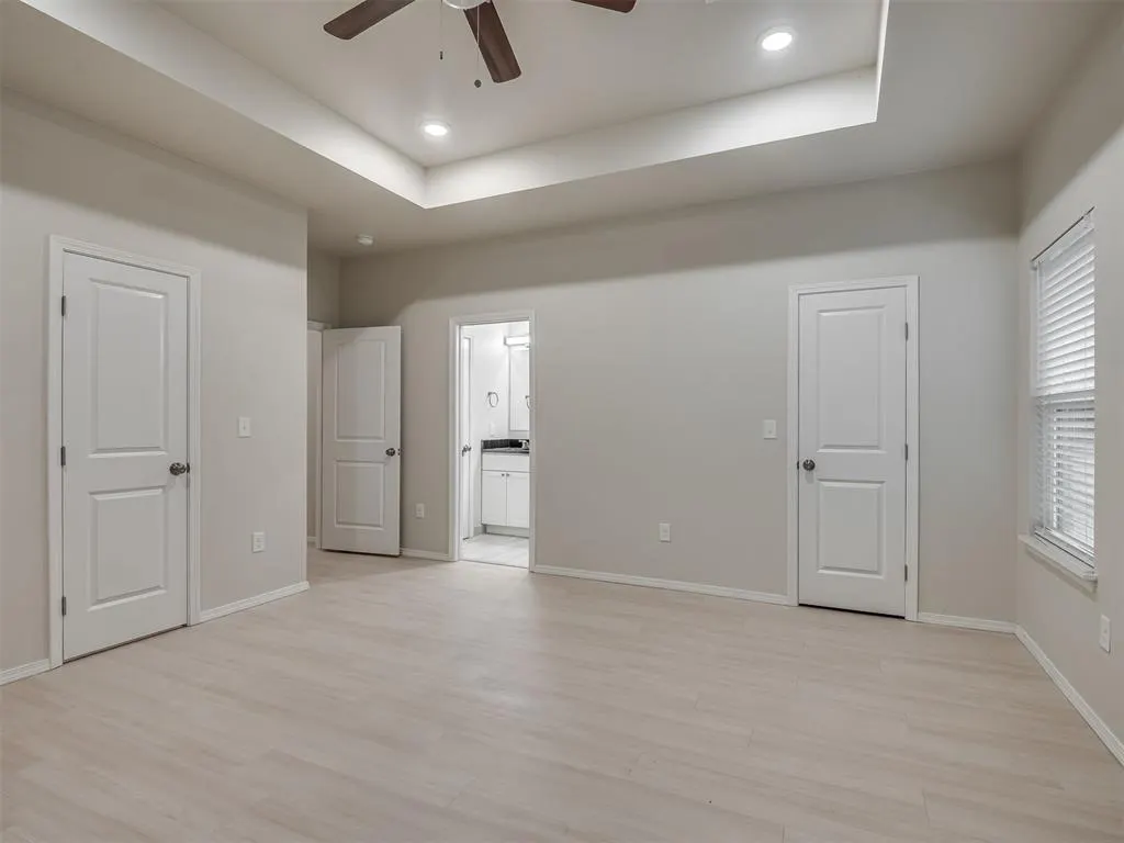 Photo 22 — 225 E Abbot Lane, Mustang, OK 73064