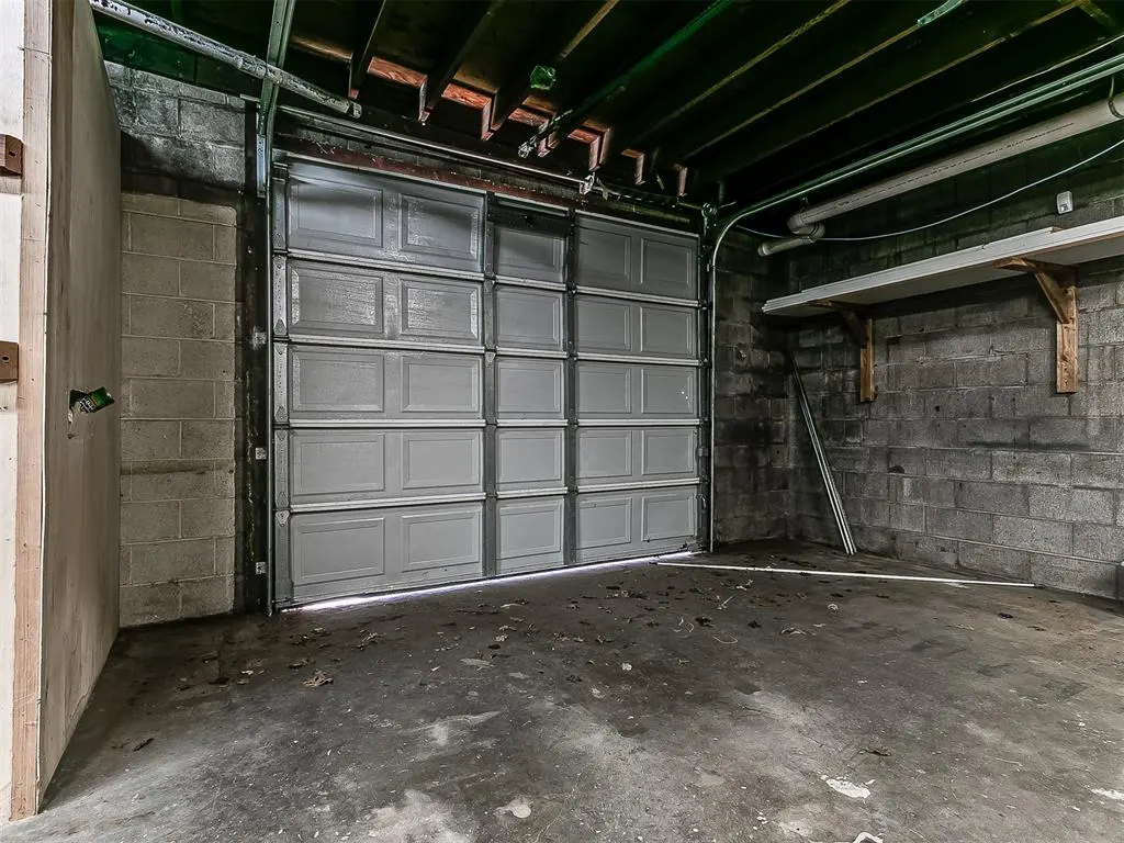 Photo 13 — 211 E Cleveland Avenue, Guthrie, OK 73044