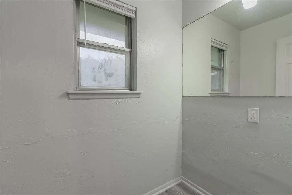 Photo 12 — 125 Philbrook Drive, Oklahoma City, OK 73109