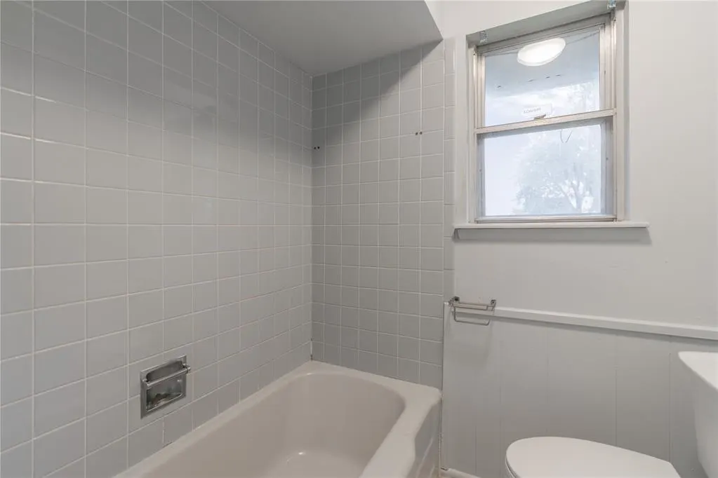 Photo 23 — 125 Philbrook Drive, Oklahoma City, OK 73109