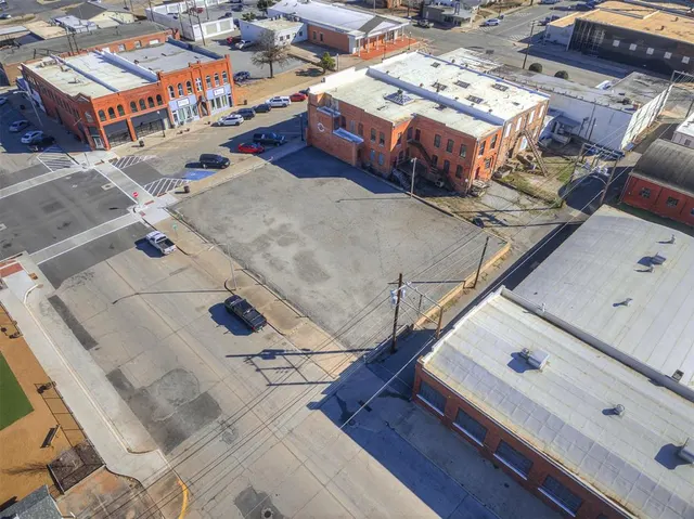 Photo 2 — 0000 Wentz Avenue, Guthrie, OK 73044