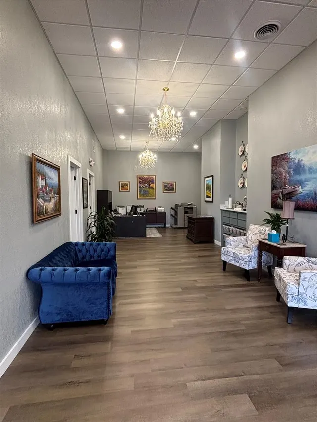 Photo 6 — 202 E Harrison Avenue, Guthrie, OK 73044