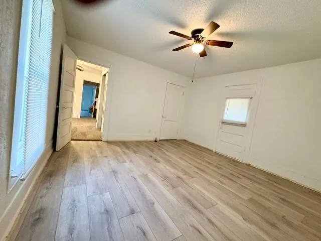 Photo 4 — 927 S 18th Street, Chickasha, OK 73018