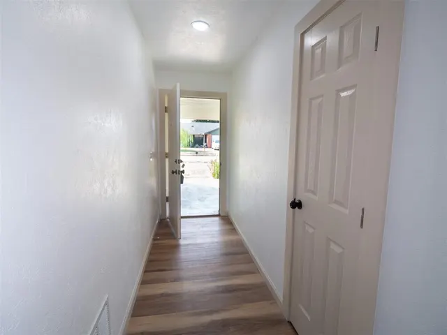 Photo 6 — 1923 Wilmington Court, Norman, OK 73071