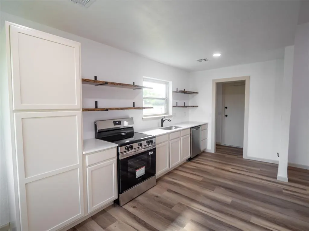 Photo 15 — 1923 Wilmington Court, Norman, OK 73071