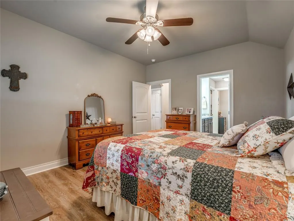 Photo 14 — 1880 Ken Drive, Guthrie, OK 73044