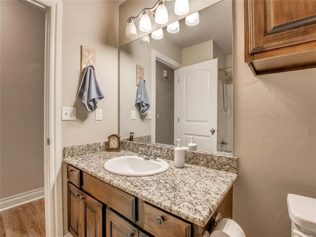 Photo 23 — 1880 Ken Drive, Guthrie, OK 73044
