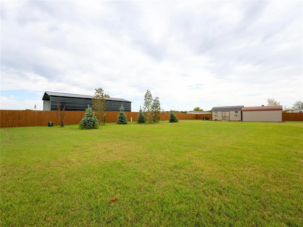 Photo 29 — 1880 Ken Drive, Guthrie, OK 73044