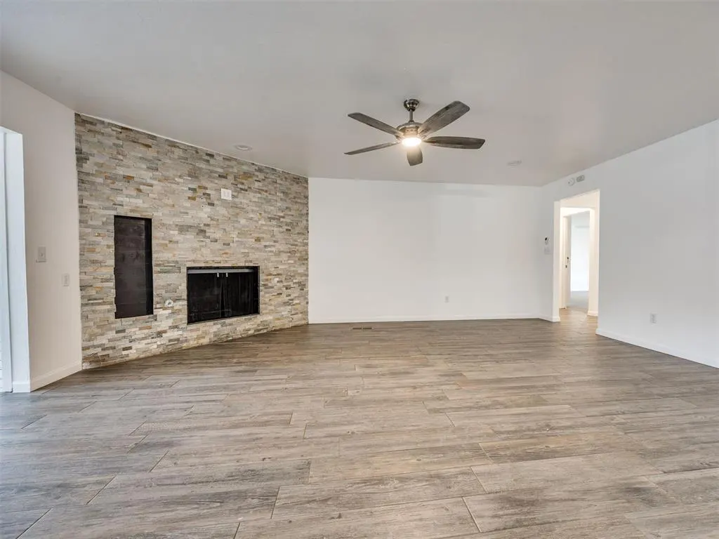 Photo 15 — 6312 Overcourt Manor, Oklahoma City, OK 73132