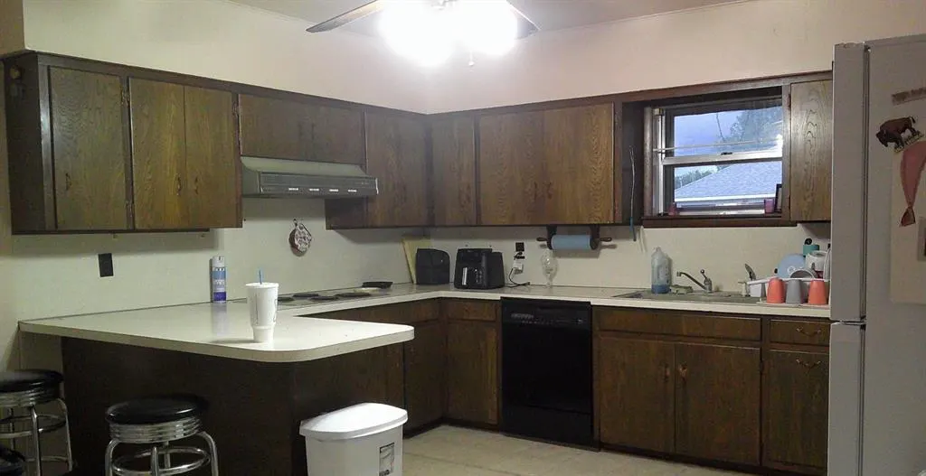 Photo 12 — 420 S 3rd Street, Cyril, OK 73029