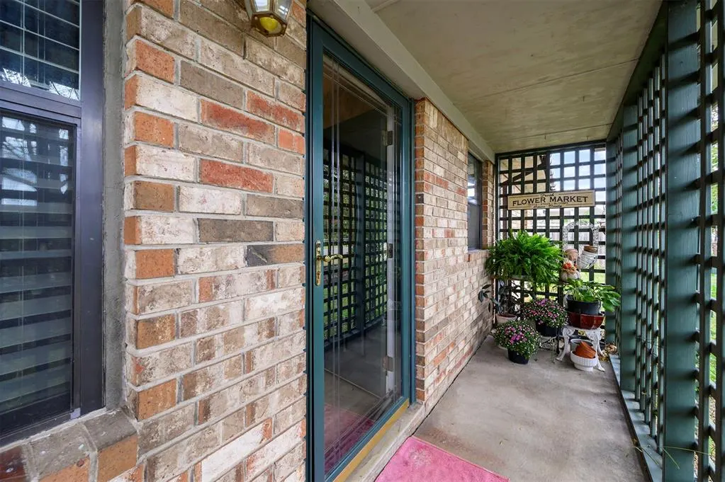 Photo 6 — 1703 La Rosa Street, Idabel, OK 74745