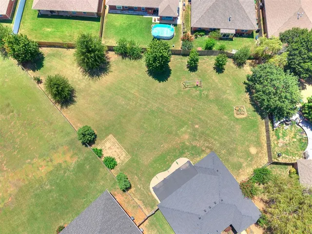 Photo 3 — 16104 Cantera Creek Drive, Edmond, OK 73013