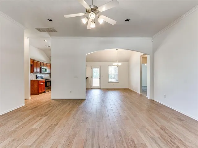 Photo 8 — 16104 Cantera Creek Drive, Edmond, OK 73013